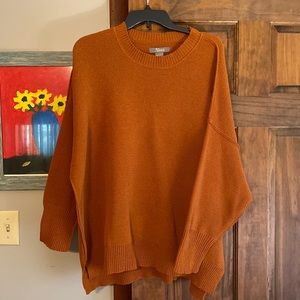 Ladies Sweater (Burnt Orange)